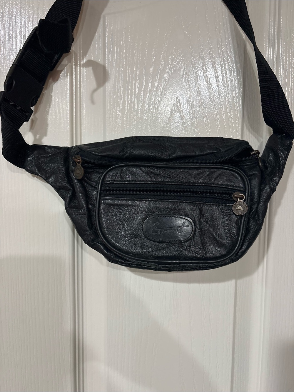 Vintage Everest Black Faux Leather Waist Pack with Front Zip Pocket